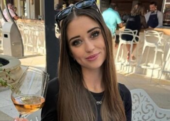 Μπαχάμες: 20χρονη βρέθηκε άγρια δολοφονημένη σε πολυτελές σκάφος – Ο κατηγορούμενος είχε ξαπλώσει δίπλα της