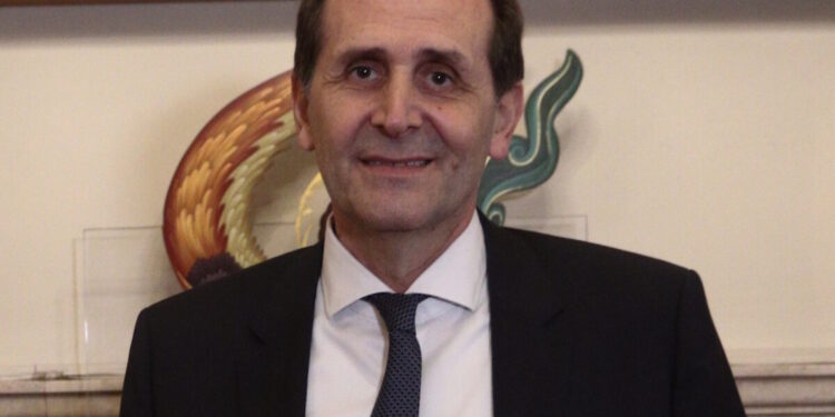 Απόστολος Βεσυρόπουλος: Στις 12 το μεσημέρι του Σαββάτου η κηδεία του – Η παράκληση της οικογένειας