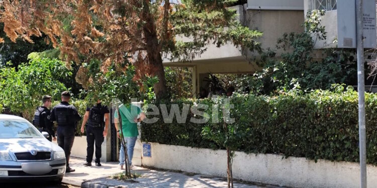 Γυναικοκτονία στο Χαλάνδρι: Η 47χρονη είχε καταγγείλει τον 28χρονο στην αστυνομία και του είχαν γίνει συστάσεις – «Τον τελευταίο καιρό είχε διαρκώς νεύρα»