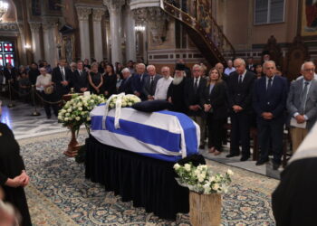 Κώστας Πυλαρινός: Συγκίνηση στην κηδεία του ιστορικού στελέχους της ΝΔ