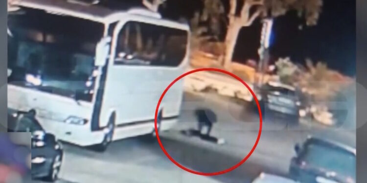 Πάτρα: Φωτογραφίες ντοκουμέντο από τη δολοφονία της Γαρυφαλλιάς – Η επίθεση έξω από το ξενοδοχείο