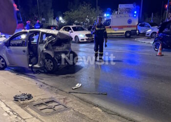 Λεωφόρος Βουλιαγμένης: Οι πρώτες στιγμές μετά το τροχαίο όπου έχασε τη ζωή της μια 64χρονη γυναίκα