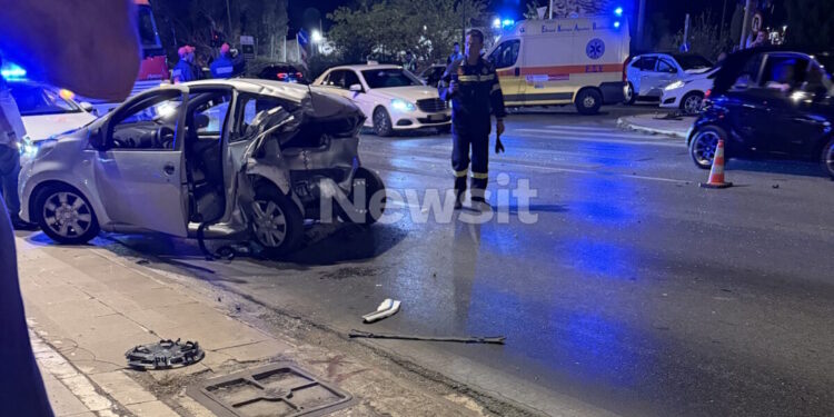 Λεωφόρος Βουλιαγμένης: Οι πρώτες στιγμές μετά το τροχαίο όπου έχασε τη ζωή της μια 64χρονη γυναίκα