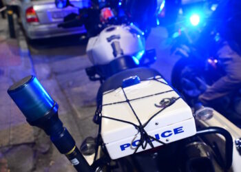 Τροχαίο με ένα νεκρό μετά από καραμπόλα 5 οχημάτων στον Κολωνό