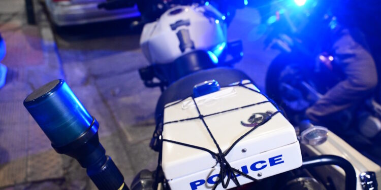 Τροχαίο με ένα νεκρό μετά από καραμπόλα 5 οχημάτων στον Κολωνό