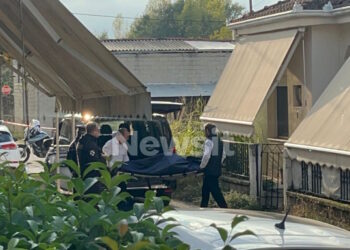 Τρίκαλα: «Είχε σχέσεις και ήθελα από παλιά να τη σκοτώσω» – Πριν τέσσερις ημέρες είχε επιστρέψει στο σπίτι ο 18χρονος