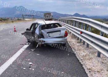 Λάρισα: Νεκρός 45χρονος σε τροχαίο με νταλίκα έξω από τη Λάρισα – Τον παρέσυρε ενώ είχε σταματήσει στη ΛΕΑ