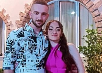 «Ραγίζει» καρδιές η μητέρα των δυο παιδιών που σκοτώθηκαν σε τροχαίο στο Αγρίνιο – «Ο φονιάς είναι έξω»