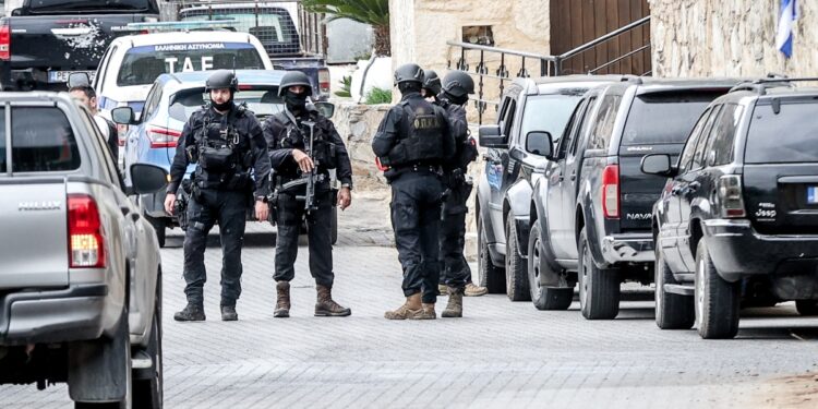 Βορίζια: Δεν έδρασε μόνος του αυτός που τοποθέτησε τη βόμβα – Απολογείται ο 23χρονος με άλλοθι βίντεο από γλέντι