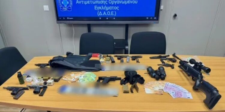 Γιάννης Λάλας: Το βαρύ οπλοστάσιο των 4 συλληφθέντων για τη δολοφονία και το αυτοκίνητο που συνδέεται και με απόπειρα δολοφονίας