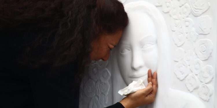 Κυριακή Γρίβα: Ξεσπά η μητέρα της – «Πρέπει να αναλάβει ο καθένας αστυνομικός τις ευθύνες που του αναλογούν»