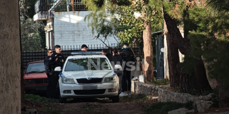 Νέα Πέραμος: Άνδρας βρέθηκε δολοφονημένος σε μονοκατοικία – Ύποπτος ο αδελφός του