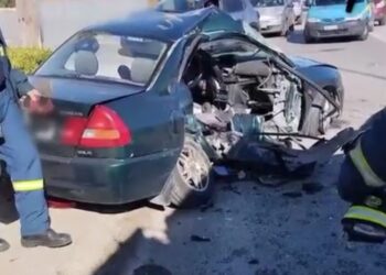 Παιανία: Πλάνα από το τροχαίο δυστύχημα με τους 2 νεκρούς – «Κρατούσε το χέρι της συζύγου του ενώ ξεψυχούσε»