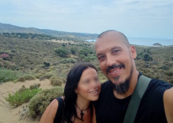 Σαλαμίνα: «Θεωρούσαν ότι η 46χρονη συμπεριφερόταν περίεργα από το σοκ της» λέει η δικηγόρος της οικογένειας της 75χρονης που δολοφονήθηκε