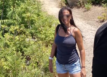 Σαλαμίνα: «Υποψιαζόμασταν την 46χρονη από την πρώτη στιγμή» λέει η κόρη της 75χρονης που δολοφονήθηκε