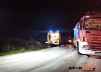 Άρτα: Νεκρός οδηγός φορτηγού που μετέφερε λάδια και ανατράπηκε στην Ιόνια Οδό