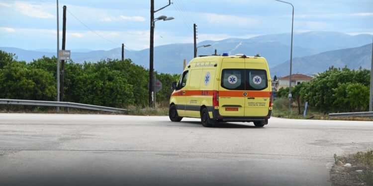 Χαλκιδική: Νεκρός σε τροχαίο 42χρονος οδηγός μηχανής μετά από σύγκρουση με αυτοκίνητο