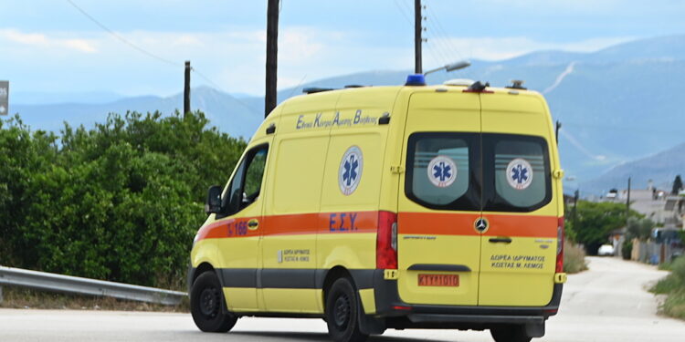 Ξάνθη: Άνδρας χωρίς δίπλωμα παρέσυρε και σκότωσε ηλικιωμένο, έριξε το αυτοκίνητο σε μάντρα – Νεκρός και ο συνοδηγός αδερφός του