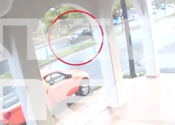 Φοινικούντα: Βίντεο ντοκουμέντο με το αυτοκίνητο που φέρεται να μετέφερε τον εκτελεστή στα ΚΤΕΛ