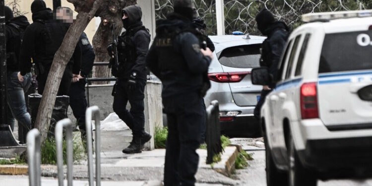 Στη φυλακή το «δεξί χέρι» του αρχηγού της μαφίας των «τσιγαράδων» για την δολοφονία Ζαμπούνη στον Νέο Κόσμο