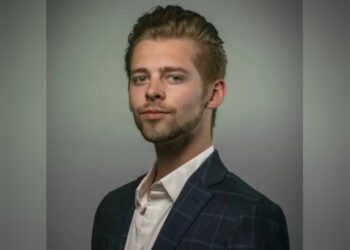 Φρίκη στην Βρετανία: Γόνος πλούσιας οικογένειας δολοφόνησε την σύντροφό του με κουζινομάχαιρο – Την κατηγόρησε ότι του επιτέθηκε πρώτη