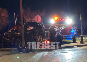 Πάτρα: 19χρονος και 17χρονη τα θύματα του σοκαριστικού τροχαίου δυστυχήματος – Άμορφη μάζα το αυτοκίνητό τους