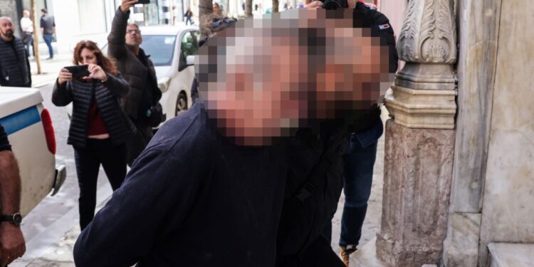 Ηράκλειο: «Το θύμα είχε πάρει τα κλειδιά του δράστη για να μην οδηγήσει μεθυσμένος και εκείνος τον σκότωσε» λέει φίλος των δύο αδελφών για τη δολοφονία