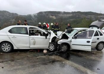 Διπλή τραγωδία στην Αττάλεια: Δύο πολύνεκρα τροχαία μέσα σε λίγη ώρα – 16 νεκροί και 30 τραυματίες