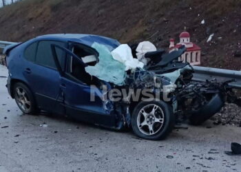 Τραγωδία στη Φθιώτιδα: Νεκρός 21χρονος μετά από σύγκρουση με λεωφορείο που θα παραλάμβανε μαθητές