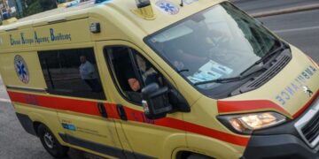 Τραγωδία το βράδυ της Ανάστασης στον Βόλο: Νεκρός 23χρονος οδηγός μηχανής από τροχαίο