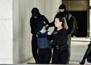 Άγιος Δημήτριος: Διεκόπη για τις 20 Μαΐου η δίκη των τριών φίλων του 20χρονου που σκότωσε τον 27χρονο
