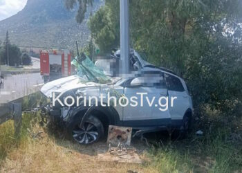 Νεμέα: Τροχαίο με νεκρή οδηγό, το αυτοκίνητό της «καρφώθηκε» σε κολώνα