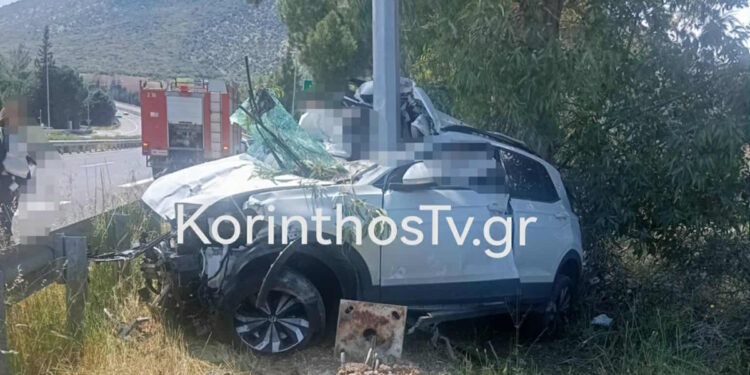 Νεμέα: Τροχαίο με νεκρή οδηγό, το αυτοκίνητό της «καρφώθηκε» σε κολώνα