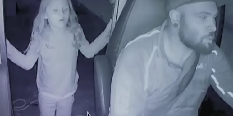 Τέξας: Οι τελευταίες στιγμές της 7χρονης λίγο πριν τη δολοφονία της από τον κούριερ – «Πού με πηγαίνεις; Είσαι απαγωγέας;»