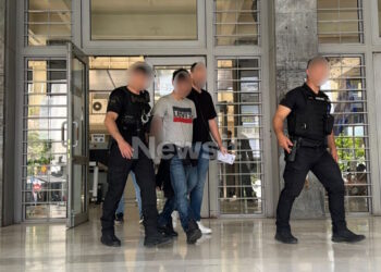 Θεσσαλονίκη: Προφυλακίστηκε ο 30χρονος που σκότωσε τον πατέρα του στο Τριάδι