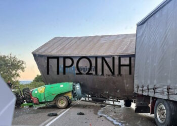 Συγκλονιστικό τροχαίο δυστύχημα στην Καβάλα: Φορτηγό συγκρούστηκε με γεωργικό μηχάνημα, ένας νεκρός