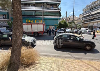 Πατήσια: Βίντεο ντοκουμέντο από τη στιγμή που φορτηγό παρασύρει και σκοτώνει την ηλικιωμένη