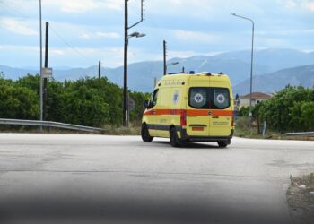 Θεσσαλονίκη: Ένας νεκρός και ένας σοβαρά τραυματίας από τη σύγκρουση δύο αυτοκινήτων στη Σίδνο