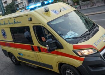 Χανιά: Μηχανή «καρφώθηκε» πάνω στις μπάρες στον ΒΟΑΚ – Τραυματίστηκε σοβαρά ο οδηγός