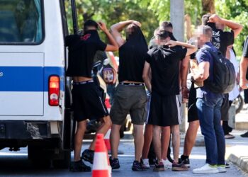 Δολοφονία 15χρονου στην Καλλιθέα: Το μοιραίο χτύπημα κάτω από την καρδιά – Τι δείχνει η ιατροδικαστική