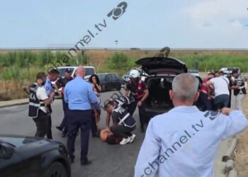 Αλβανία: 12 συλλήψεις για τη δολοφονία του Πορτογάλου τουρίστα – Αστυνομικός φέρεται να βοήθησε τον δράστη να ξεφύγει, αναζητείται ο ιδιοκτήτης του beach bar