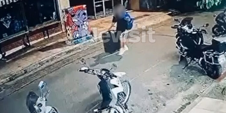 Δολοφονία Βρετανίδας στην Κυψέλη: Οι δύο καταθέσεις «κλειδί» της συζύγου του 26χρονου Αφγανού – Το στίγμα του κινητού, η θεία από την Ινδία και τα απειλητικά μηνύματα