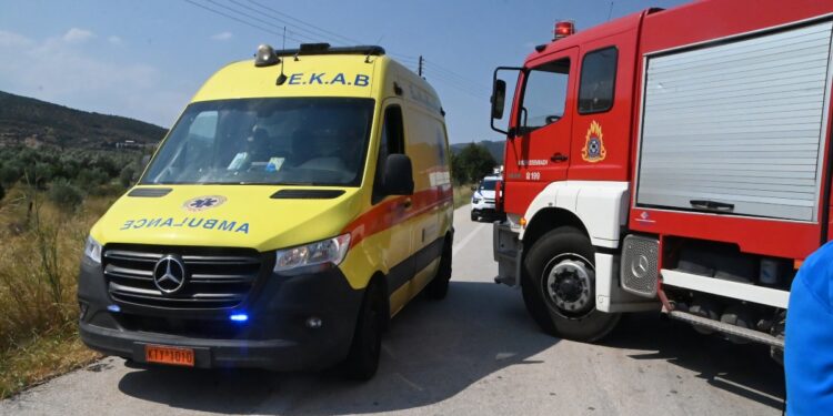 Νάξος: Νεκρή 42χρονη οδηγός αυτοκινήτου μετά από σύγκρουση με άλλο όχημα