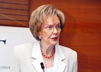Κηδεία Μαργαρίτας Παπανδρέου: Στις 11:00 στο Α’ Νεκροταφείο Αθηνών το τελευταίο αντίο στην μαχήτρια των γυναικείων δικαιωμάτων